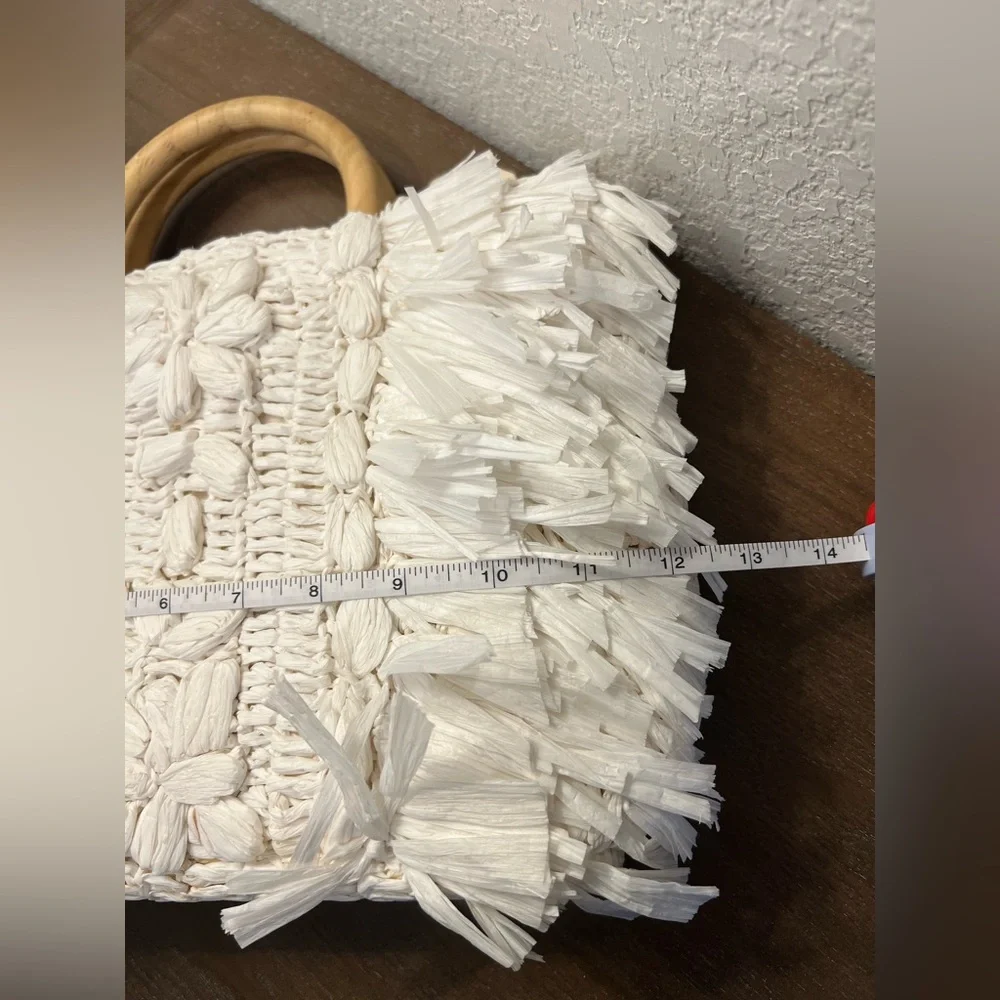 NWT Cleobella Raffia straw purse White Woven Handbag with Wooden Handles - Picture 11 of 13